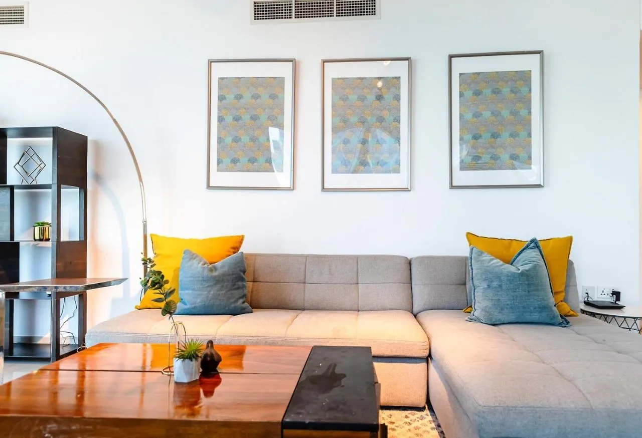 Hashtag Holiday Home - Spacious 2 Bedroom Apartment With Kids Room In Difc Dubai