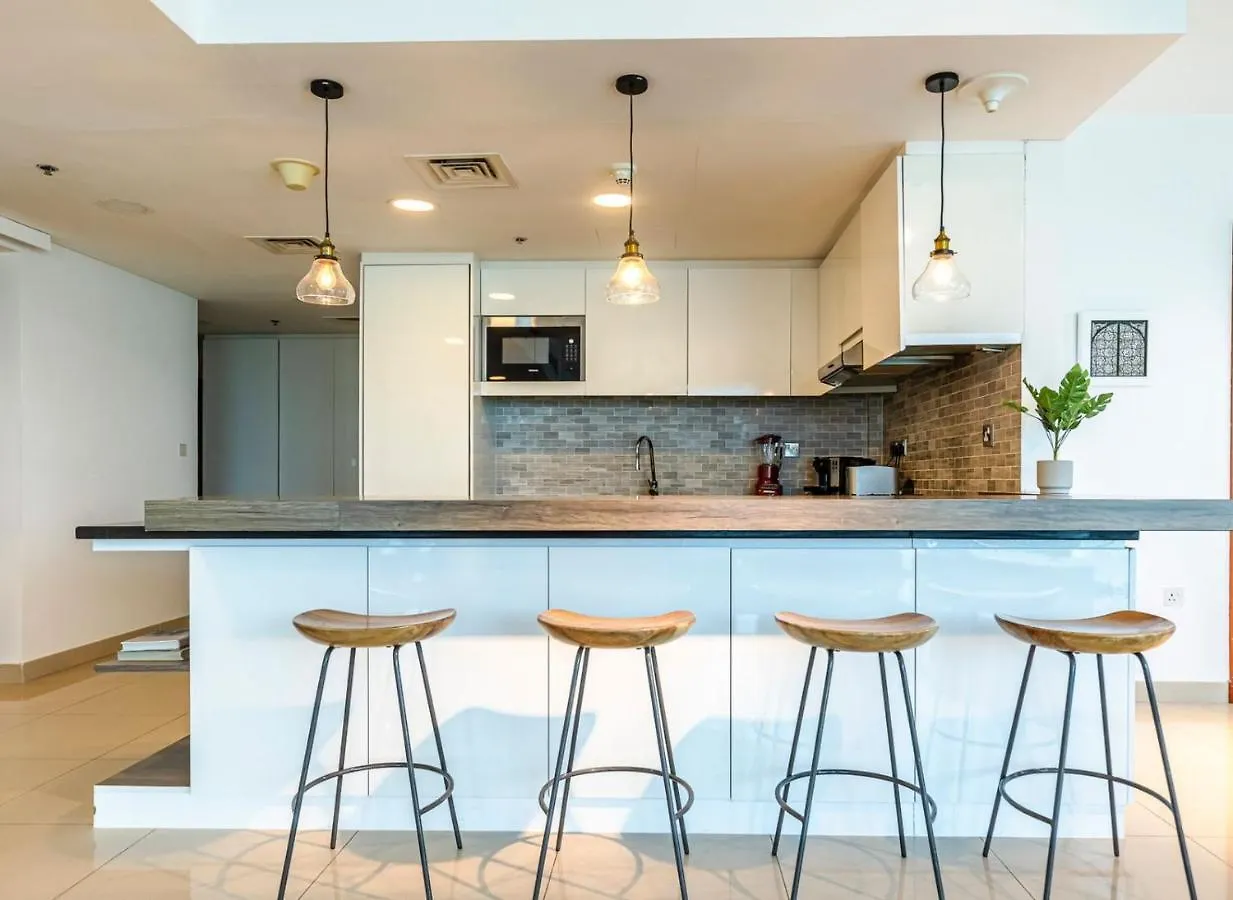 Hashtag Holiday Home - Spacious 2 Bedroom Apartment With Kids Room In Difc Dubai