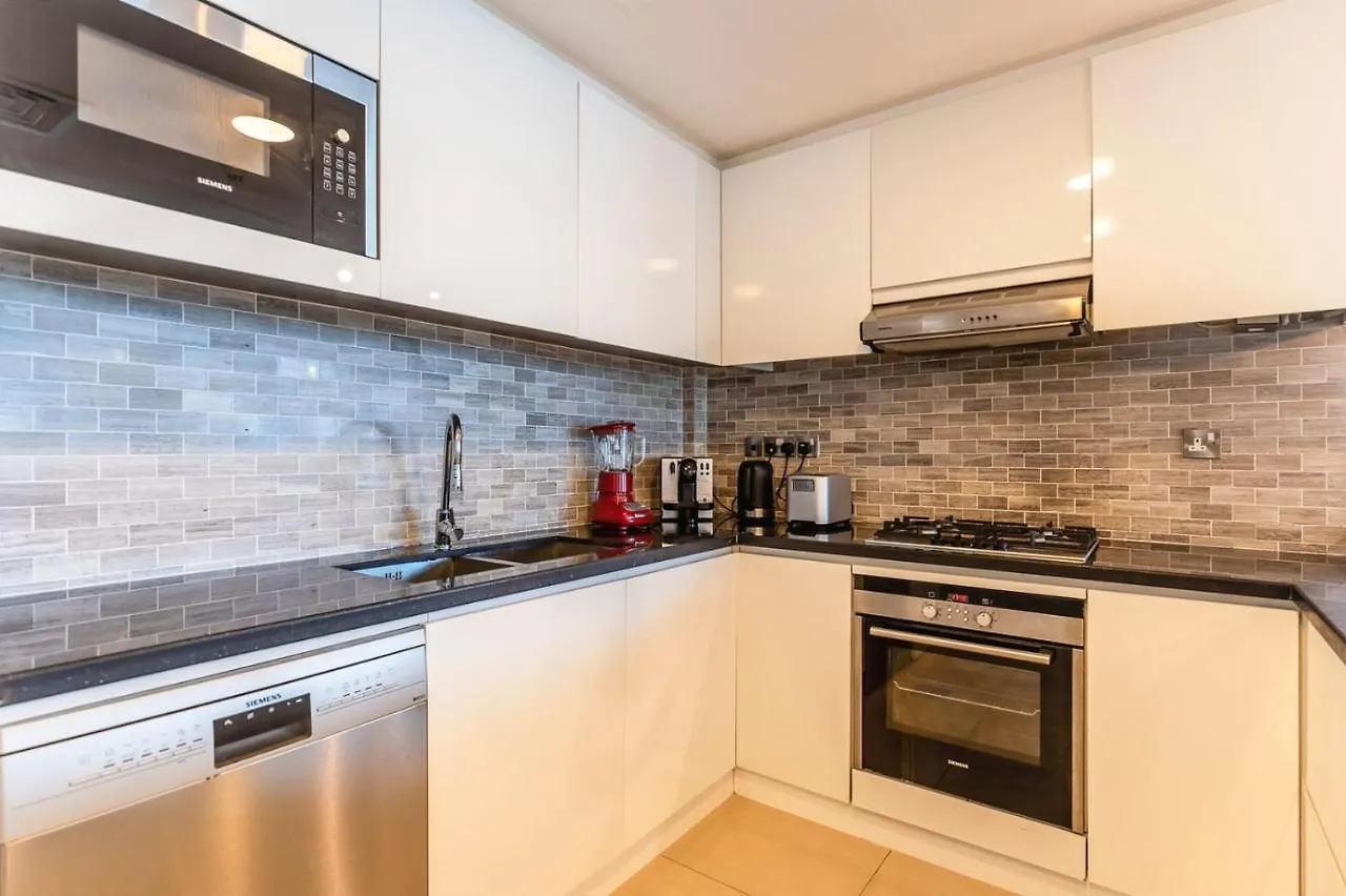 Hashtag Holiday Home - Spacious 2 Bedroom Apartment With Kids Room In Difc Dubai United Arab Emirates