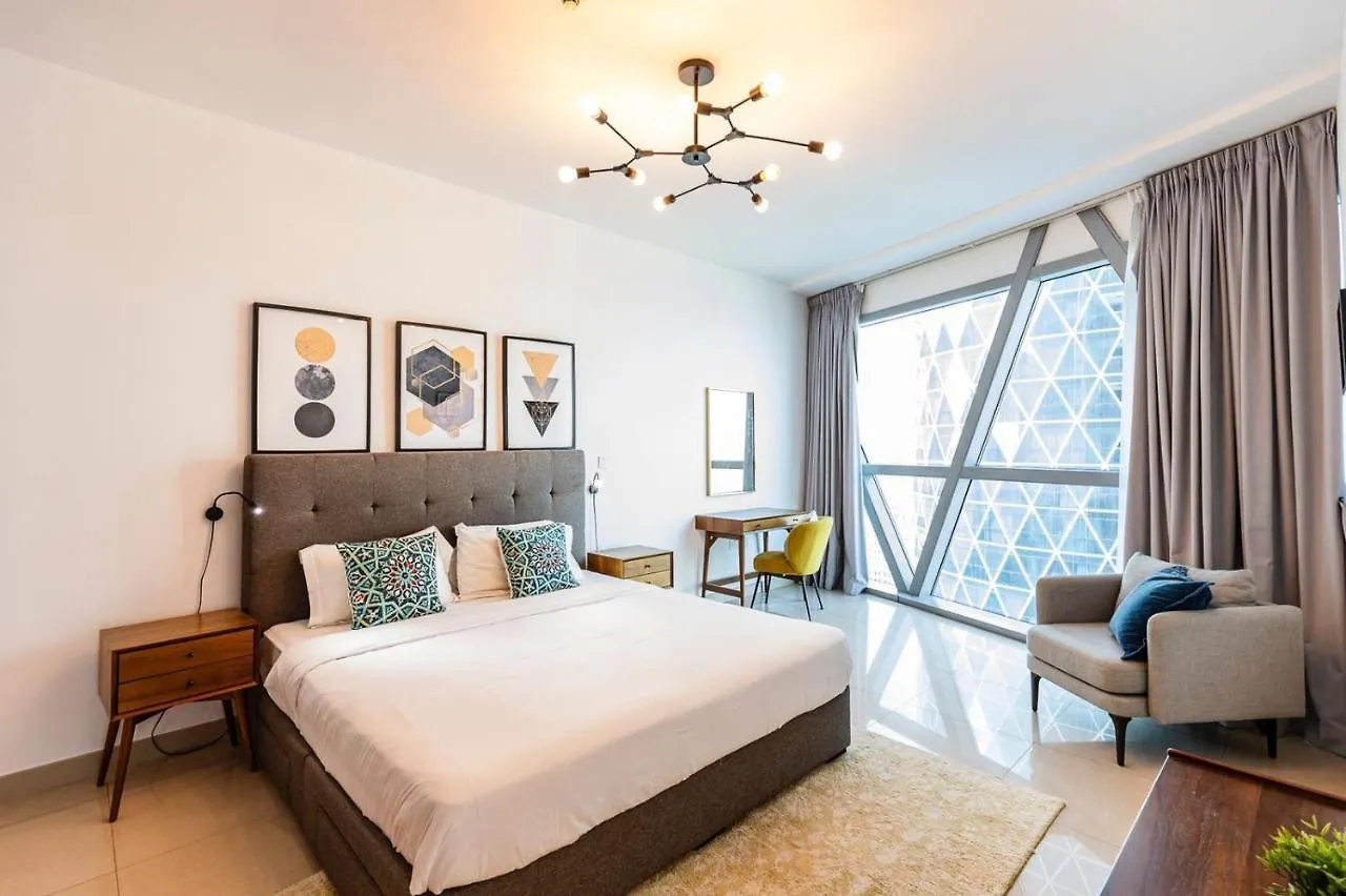 Hashtag Holiday Home - Spacious 2 Bedroom Apartment With Kids Room In Difc Dubai 0*,